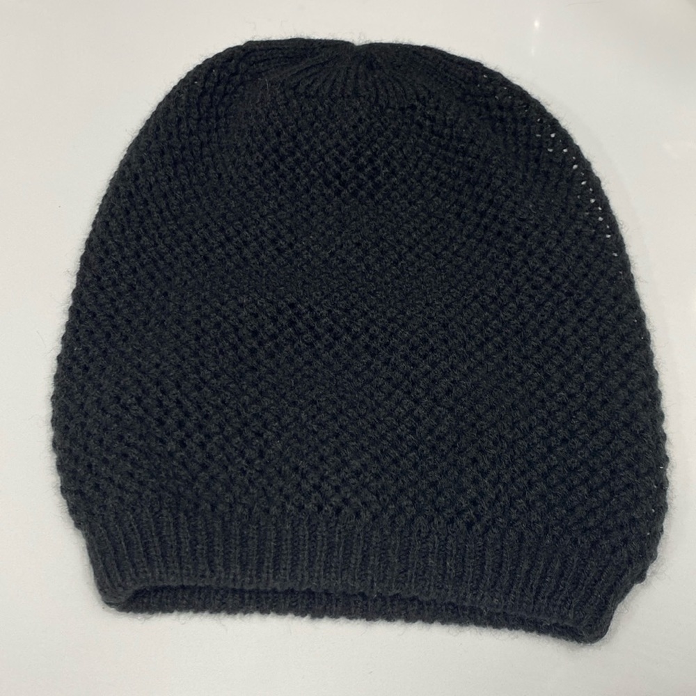 Bass | Oversized Knit Black Beanie